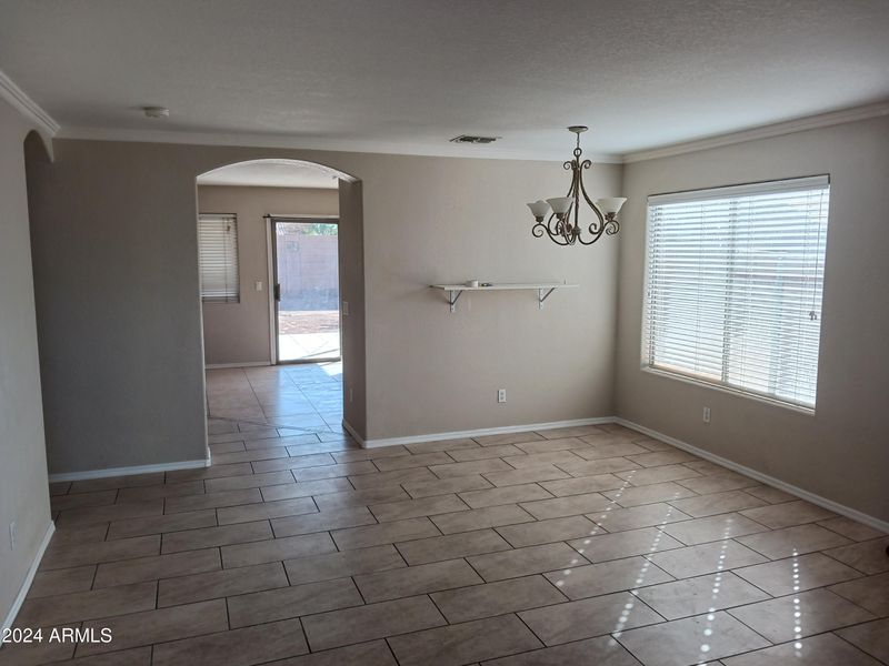 2821 S 65th Ave, Phoenix, AZ 85043