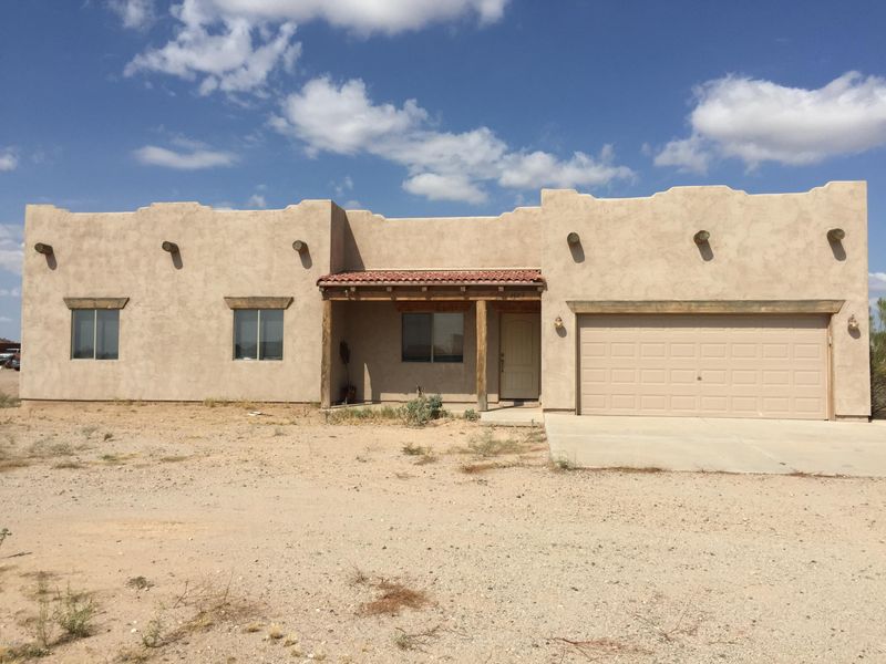 28212 N Holly Rd, San Tan Valley, AZ 85143