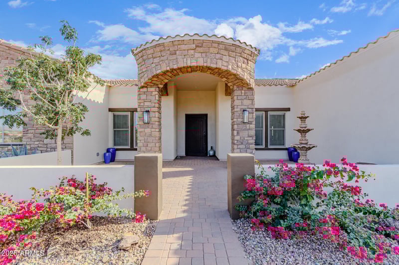 28217 Finch Trl, San Tan Valley, AZ 85144