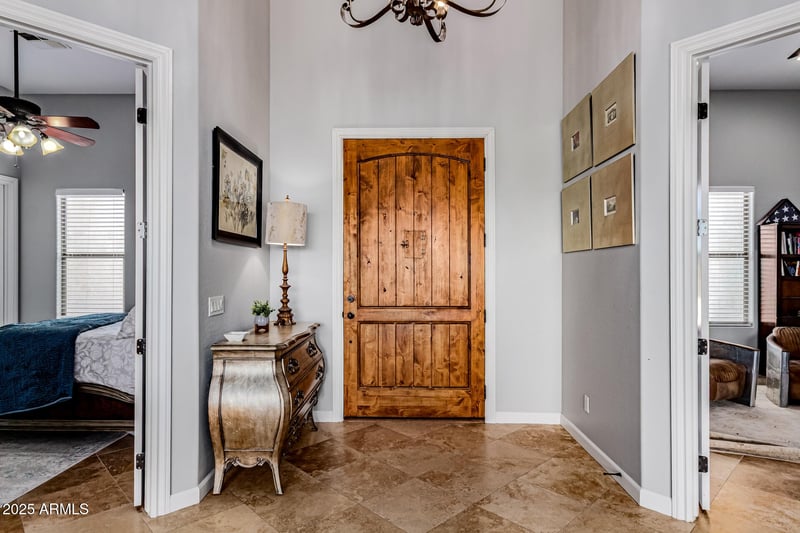 28217 Finch Trl, San Tan Valley, AZ 85144