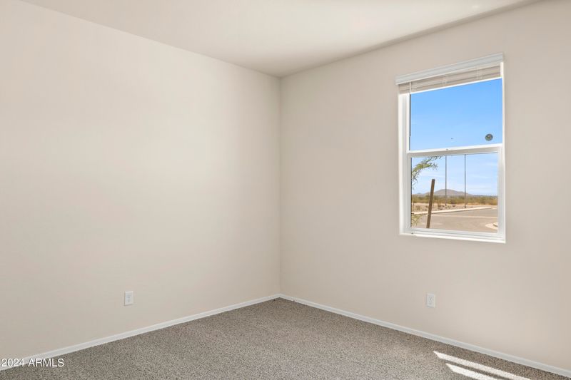 28218 N Platinum Dr, San Tan Valley, AZ 85143