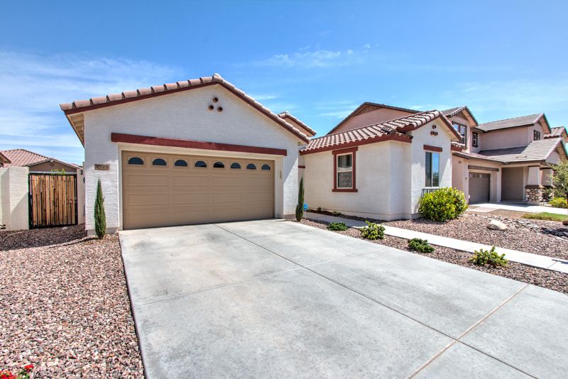 2822 E Preston St, Mesa, AZ 85213