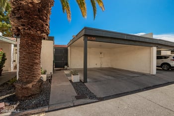 2823 49th Pl, Phoenix, AZ 85008