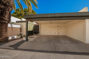 2823 49th Pl, Phoenix, AZ 85008