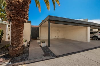 2823 49th Pl, Phoenix, AZ 85008