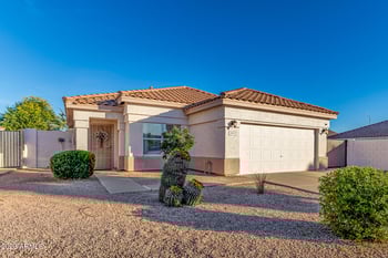 2823 82nd St, Mesa, AZ 85212