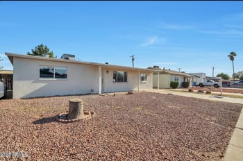 2823 Banff Ln, Phoenix, AZ 85053
