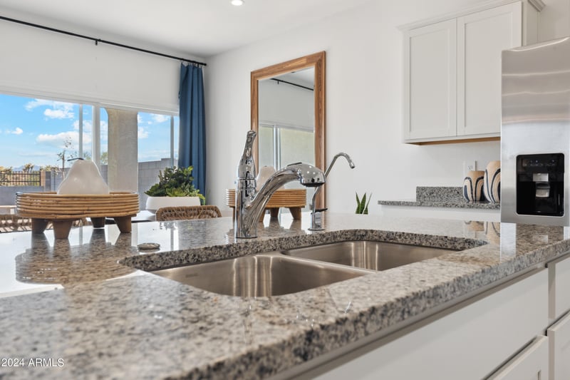 28231 Ice Cavern Ln, San Tan Valley, AZ 85143