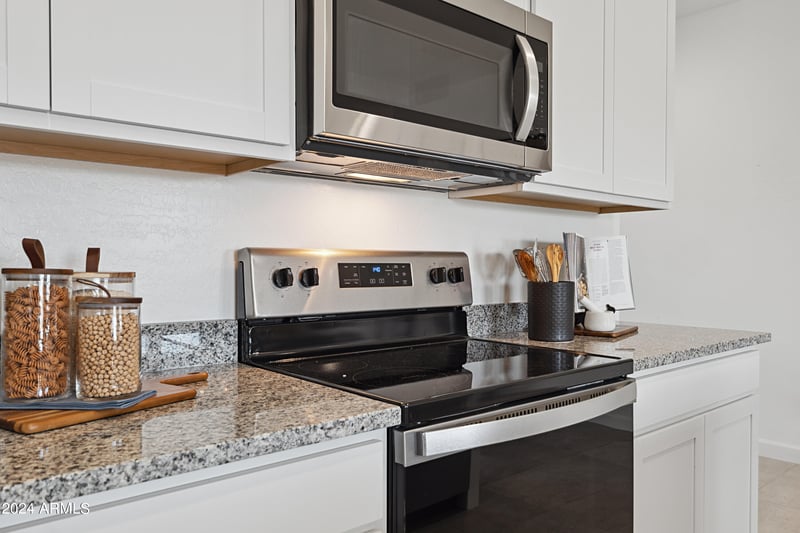 28231 Ice Cavern Ln, San Tan Valley, AZ 85143