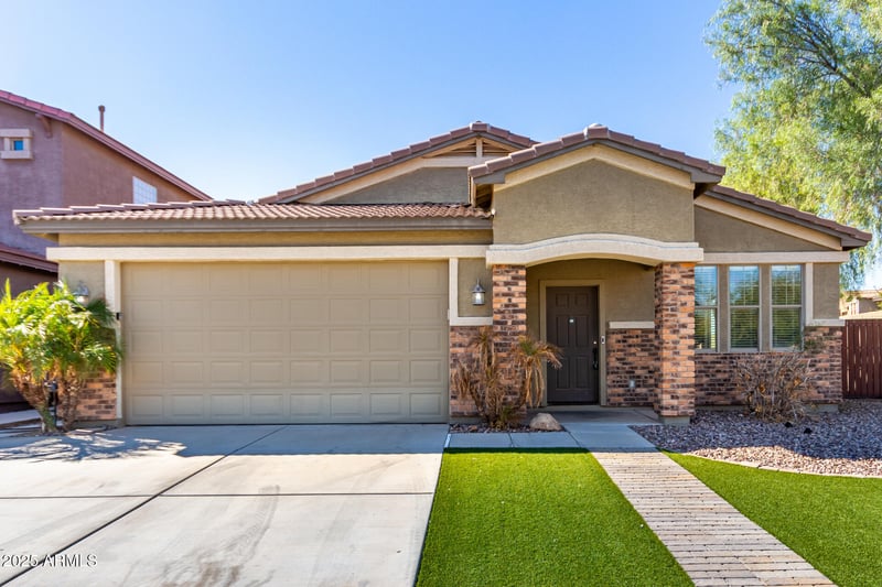 28232 Abby Cir, San Tan Valley, AZ 85143