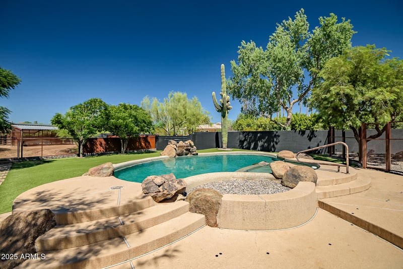 28238 67th St, Cave Creek, AZ 85331