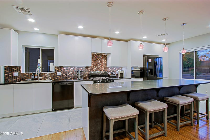 2824 82nd St, Scottsdale, AZ 85257