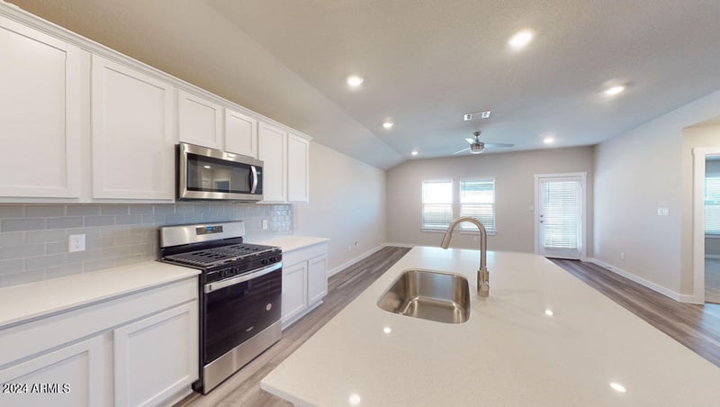 2824 W Sable Ave, Apache Junction, AZ 85120