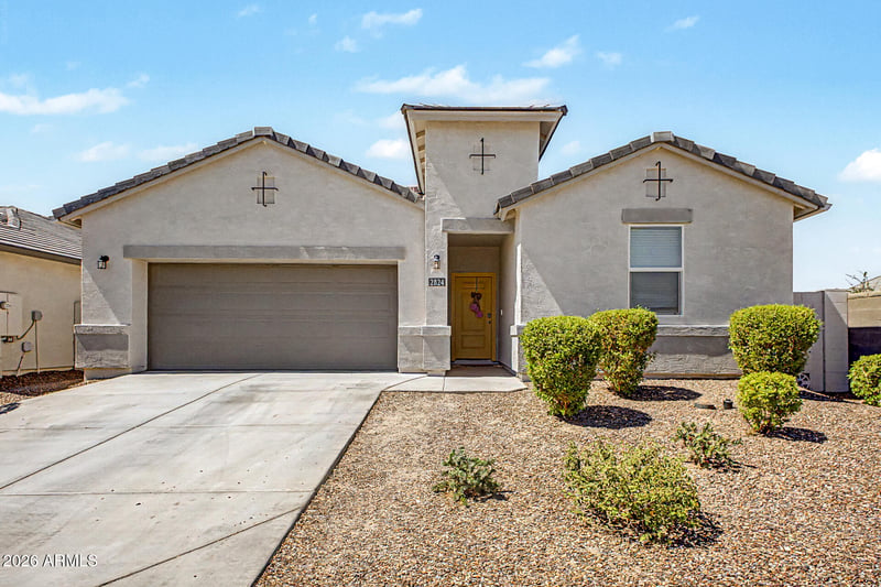 2824 Seaver Ave, Apache Junction, AZ 85120
