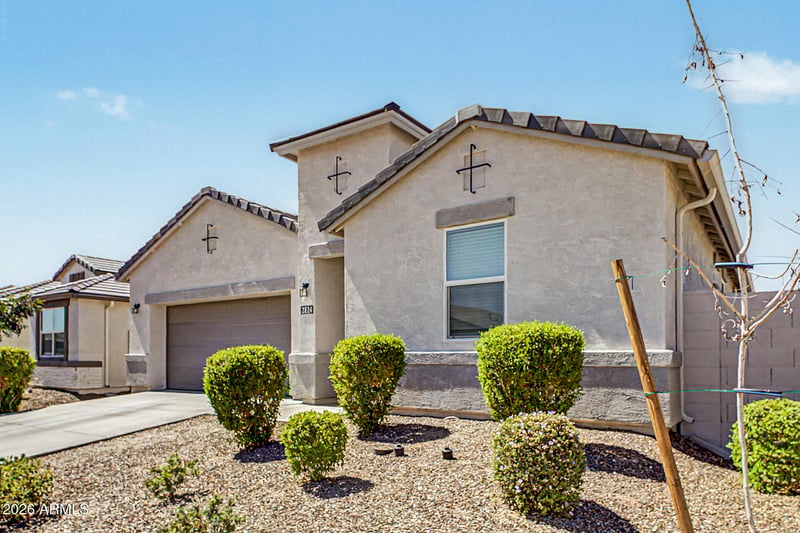 2824 Seaver Ave, Apache Junction, AZ 85120