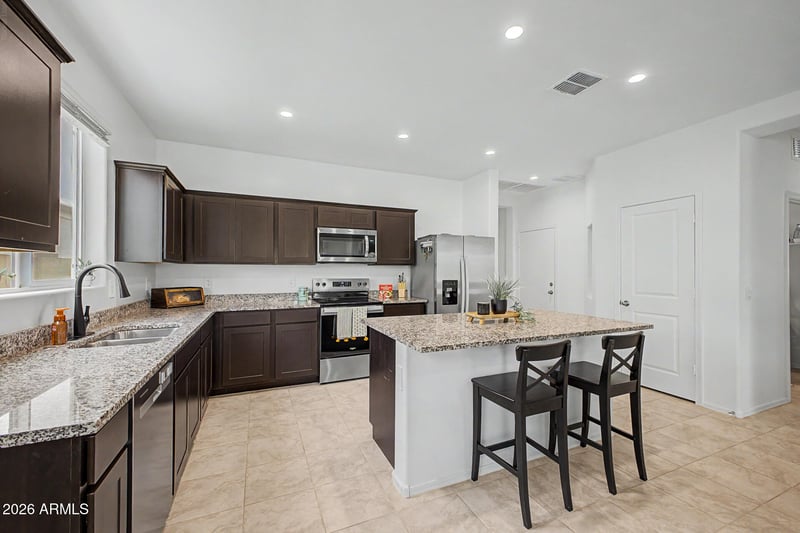 28241 Nealite Dr, San Tan Valley, AZ 85143