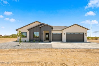 28243 N 220th Dr, Wittmann, AZ 85361