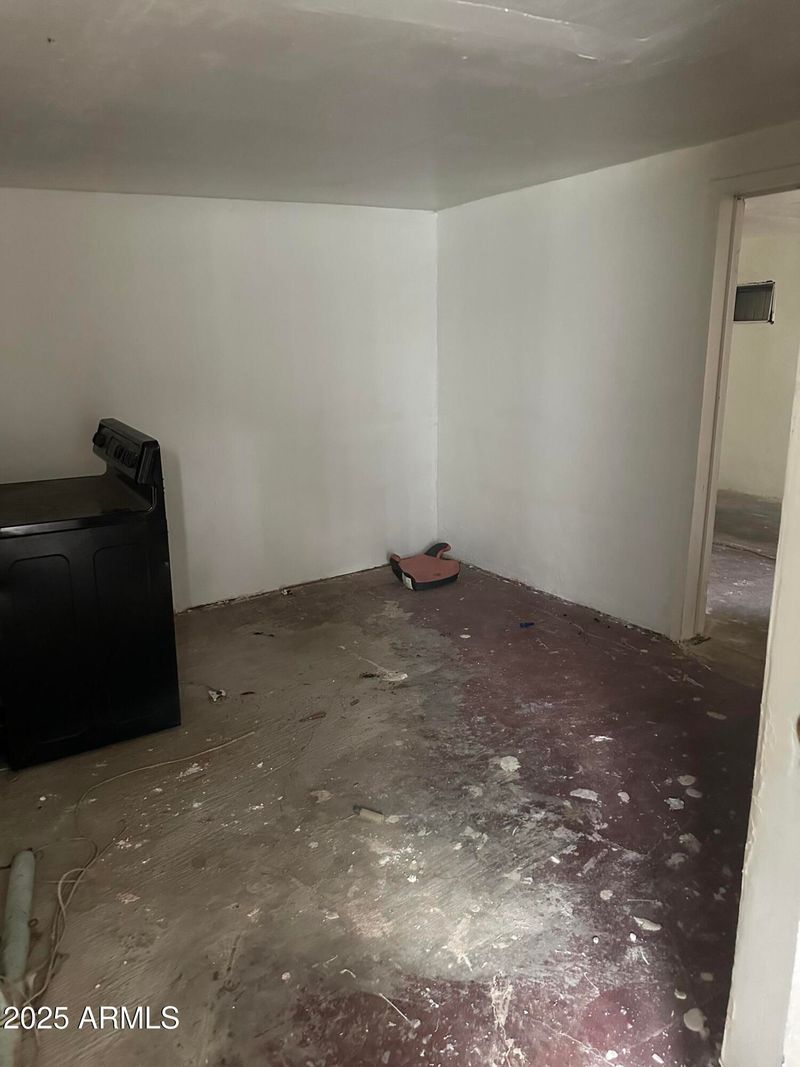 2825 E Adams St, Phoenix, AZ 85034