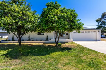 2825 Campbell Ave, Phoenix, AZ 85016