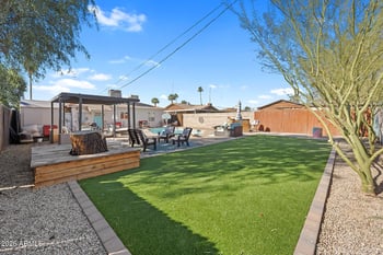 2825 Greenfield Rd, Phoenix, AZ 85006