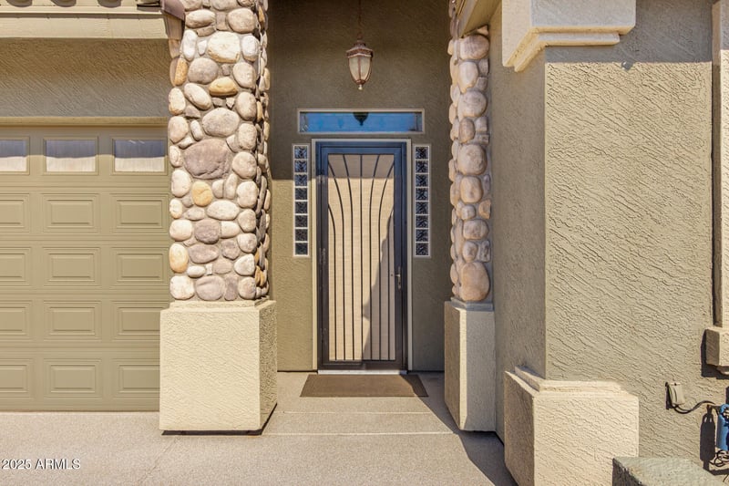 2826 Cherrywood Cir, Mesa, AZ 85212