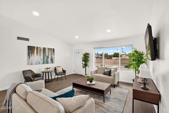 2826 E Cactus Rd, Phoenix, AZ 85032