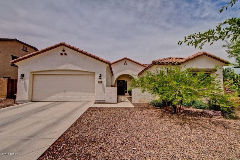 2826 E Crescent Way, Gilbert, AZ 85298
