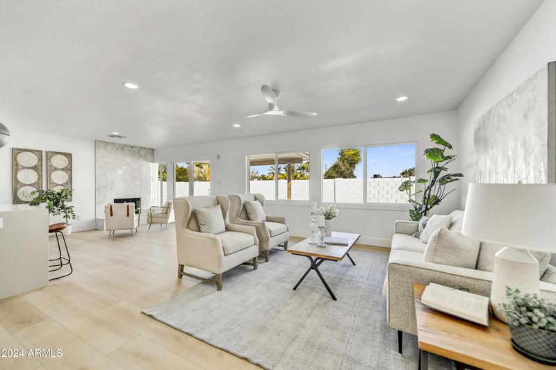 2826 E Turquoise Dr, Phoenix, AZ 85028