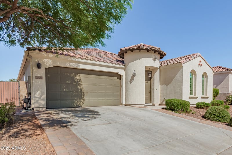 2826 Minton St, Phoenix, AZ 85041