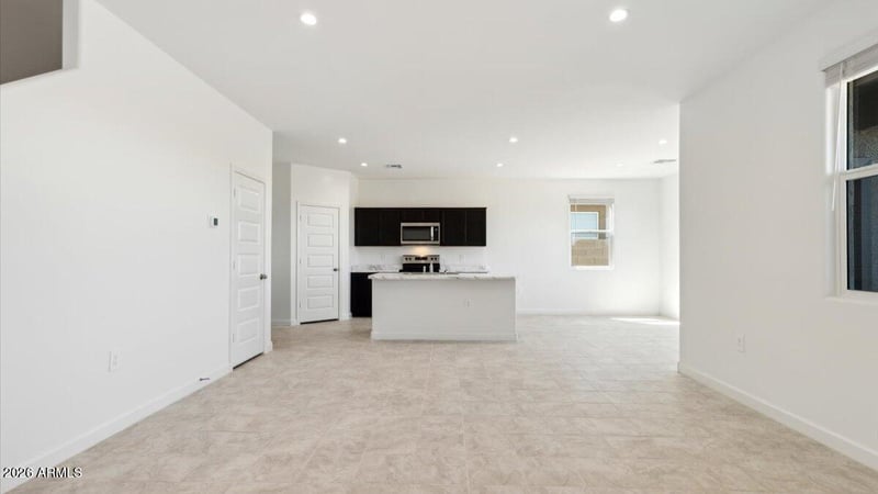 2826 W Shepperd Ave, Apache Junction, AZ 85120