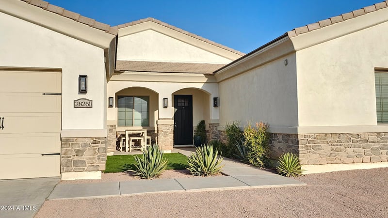 28261 N Gary Rd, San Tan Valley, AZ 85144