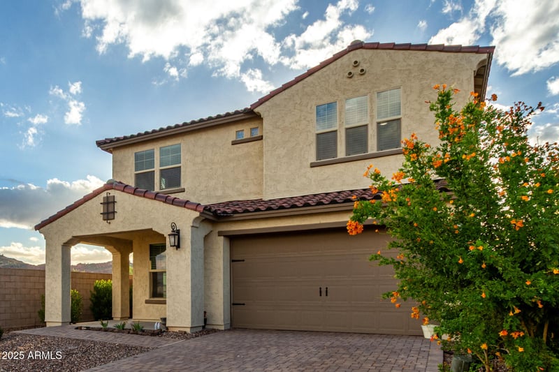 28266 132nd Ln, Peoria, AZ 85383