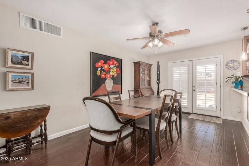 2827 Captain Dreyfus Ave, Phoenix, AZ 85032