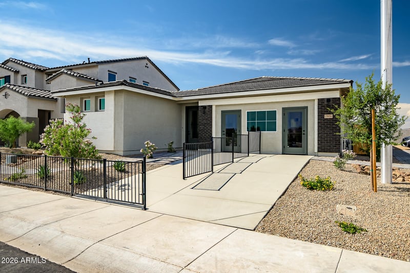 2827 E Pollo Ave, San Tan Valley, AZ 85143