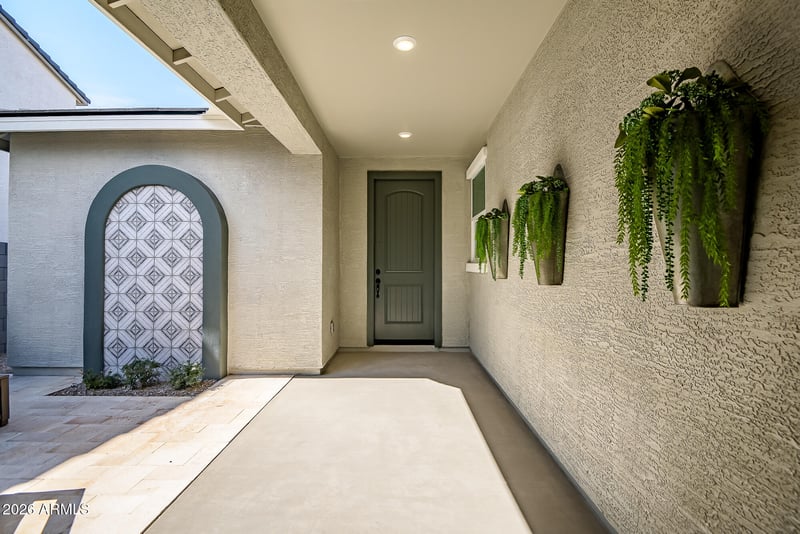 2827 E Pollo Ave, San Tan Valley, AZ 85143
