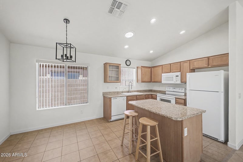 28272 Gold Ln, San Tan Valley, AZ 85143