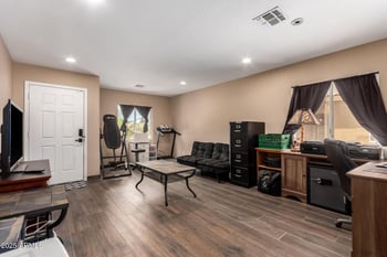 28273 Silver Ln, San Tan Valley, AZ 85143