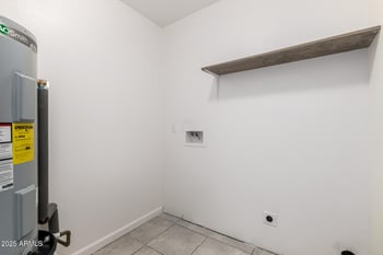 2828 Chipman Rd, Phoenix, AZ 85040