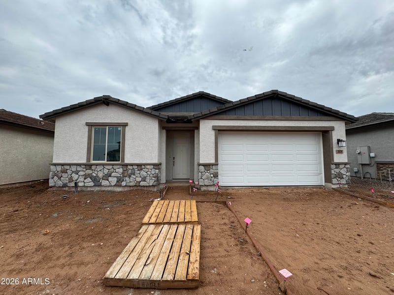 2828 Mecklenburg Way, San Tan Valley, AZ 85143