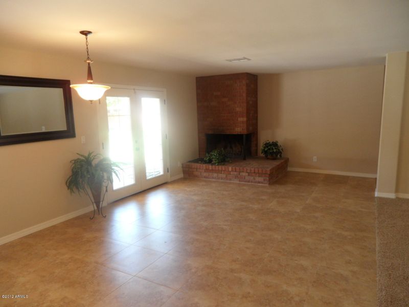 2828 E Weldon Ave, Phoenix, AZ 85016