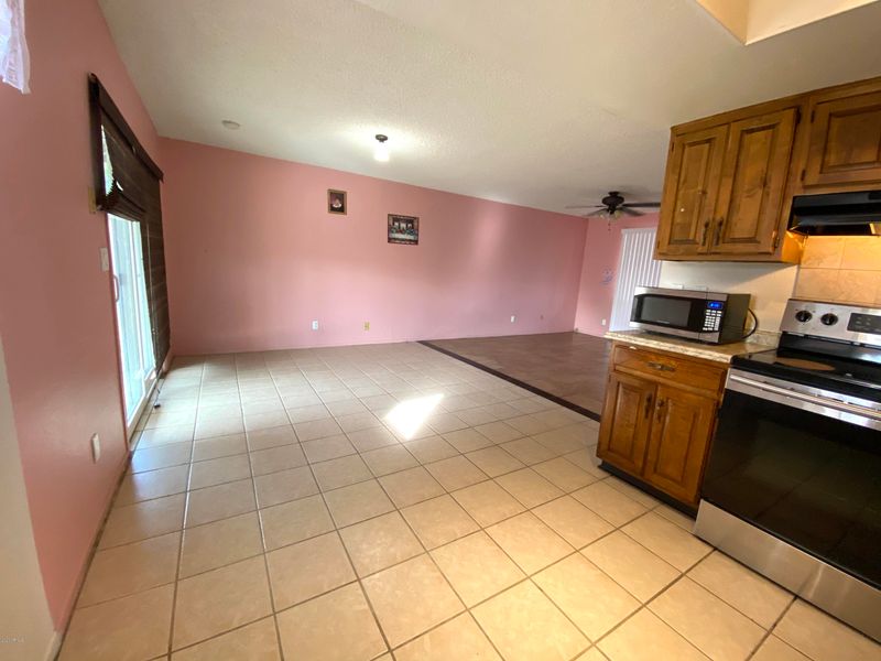 2828 N 46th Ave, Phoenix, AZ 85035