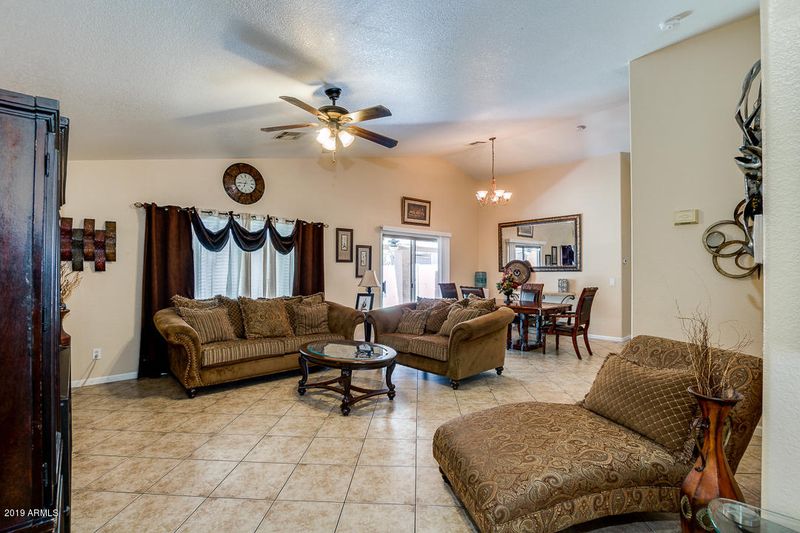 2828 N 90th Ave, Phoenix, AZ 85037