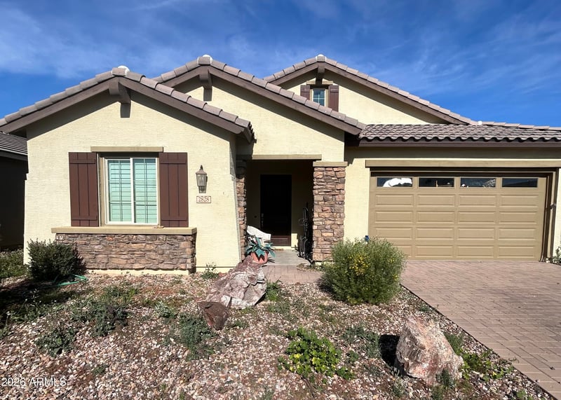 2828 Patagonia Ct, San Tan Valley, AZ 85144
