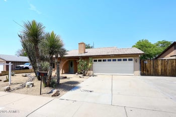 2828 Wagoner Rd, Phoenix, AZ 85053