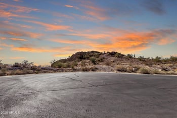 28286 89th Dr #35, Peoria, AZ 85383