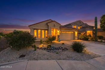 2829 Park View Ln, Phoenix, AZ 85024