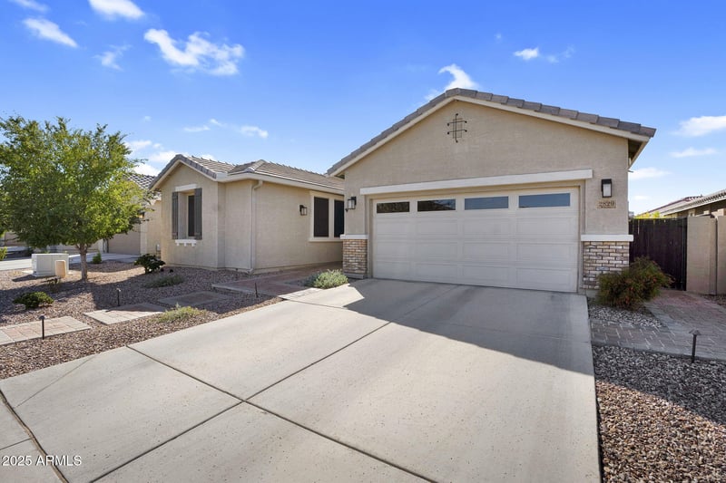 2829 Virginia St, Mesa, AZ 85213