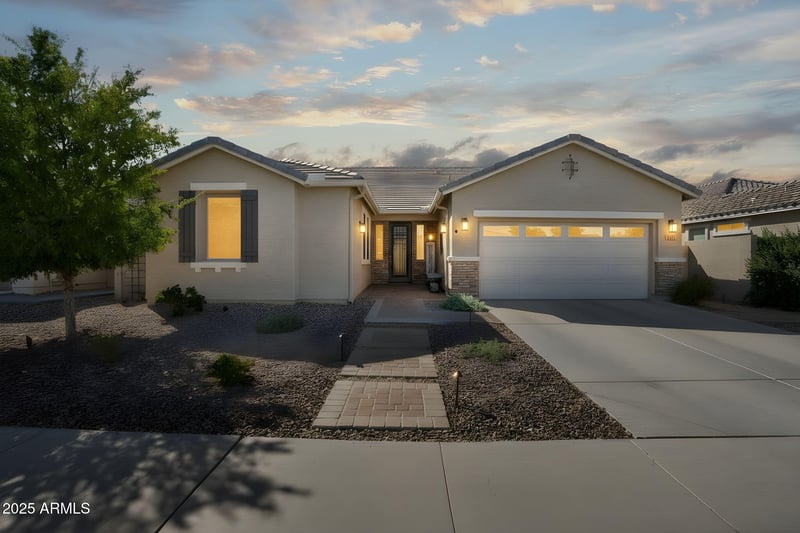 2829 Virginia St, Mesa, AZ 85213