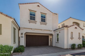 283 Balsam Dr, Chandler, AZ 85286