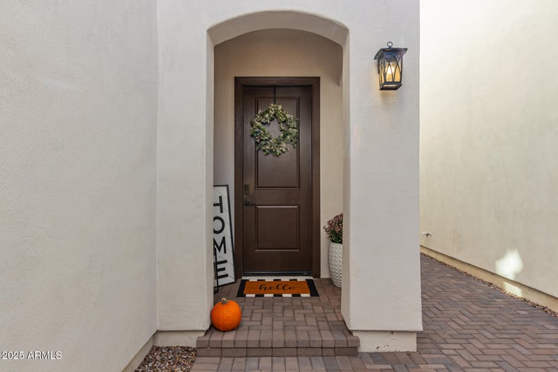 283 Balsam Dr, Chandler, AZ 85286